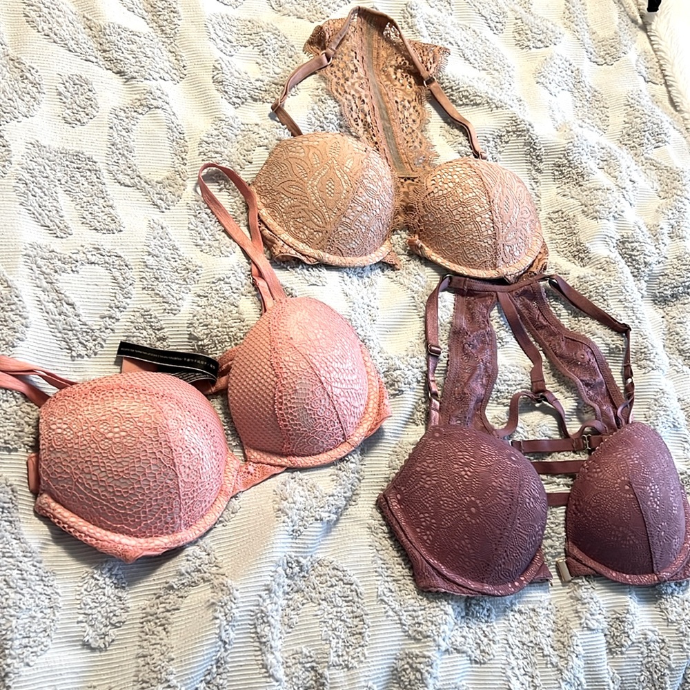 3 Victoria secret 32B push-up bras